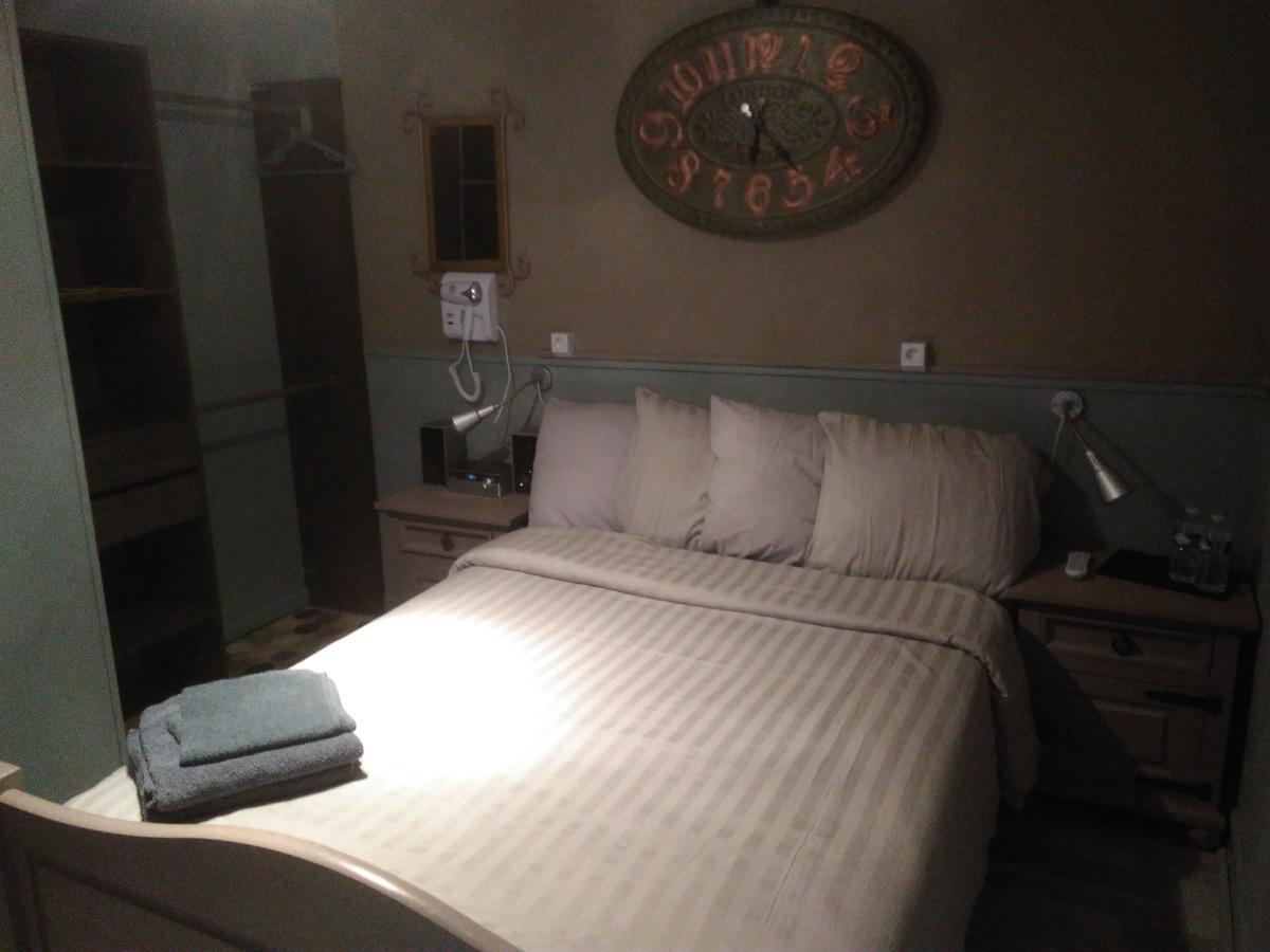 Allo Allo Bed & Breakfast Le Grand-Bourg Luaran gambar