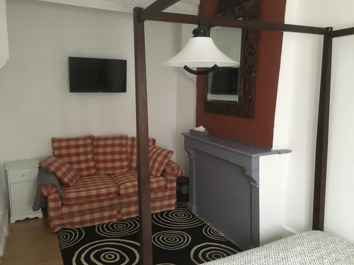 Allo Allo Bed & Breakfast Le Grand-Bourg Luaran gambar