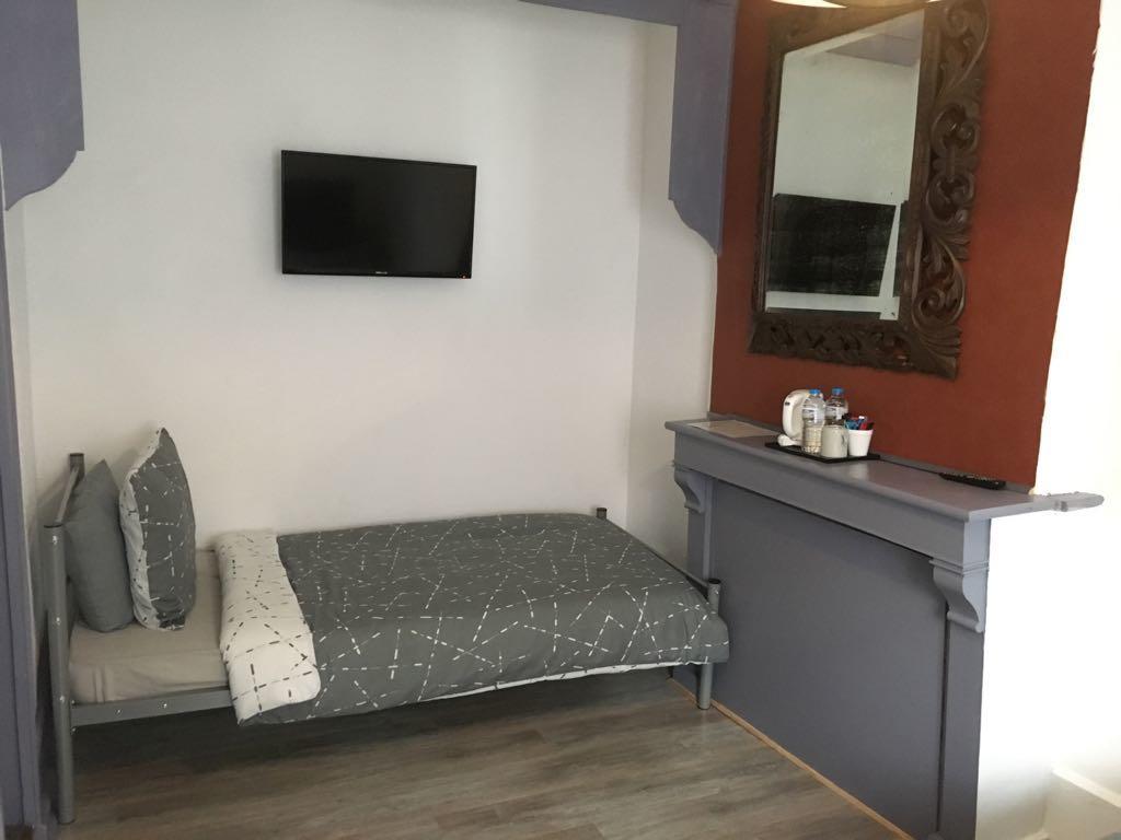 Allo Allo Bed & Breakfast Le Grand-Bourg Luaran gambar